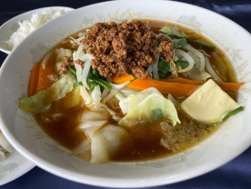 味噌バターラーメン<span class="orange">NEW!10月~</span> 追加なし